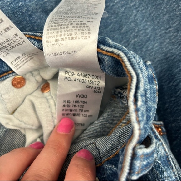 Levi’s Premium Ribcage Cropped Bootcut Jeans Jazz Icon Button Fly Size 30 - Picture 5 of 7